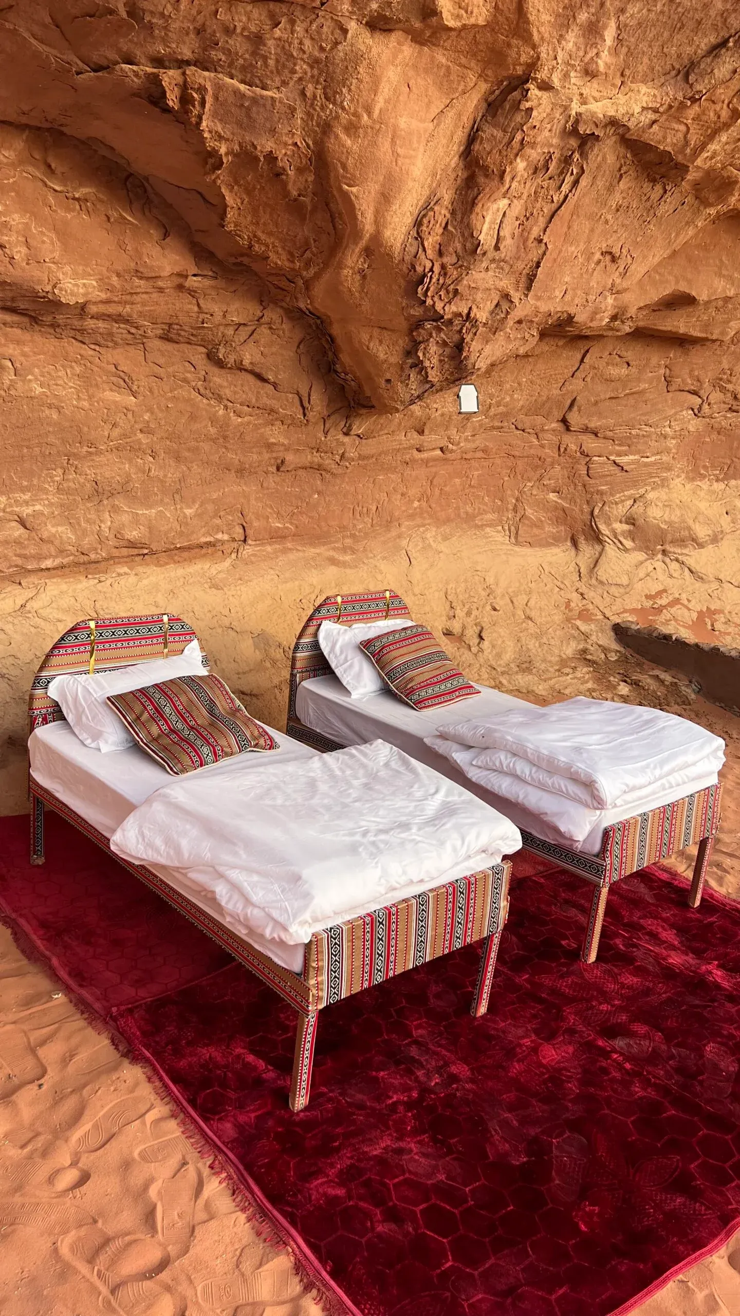Bivouac avec vrais lits à Wadi Rum